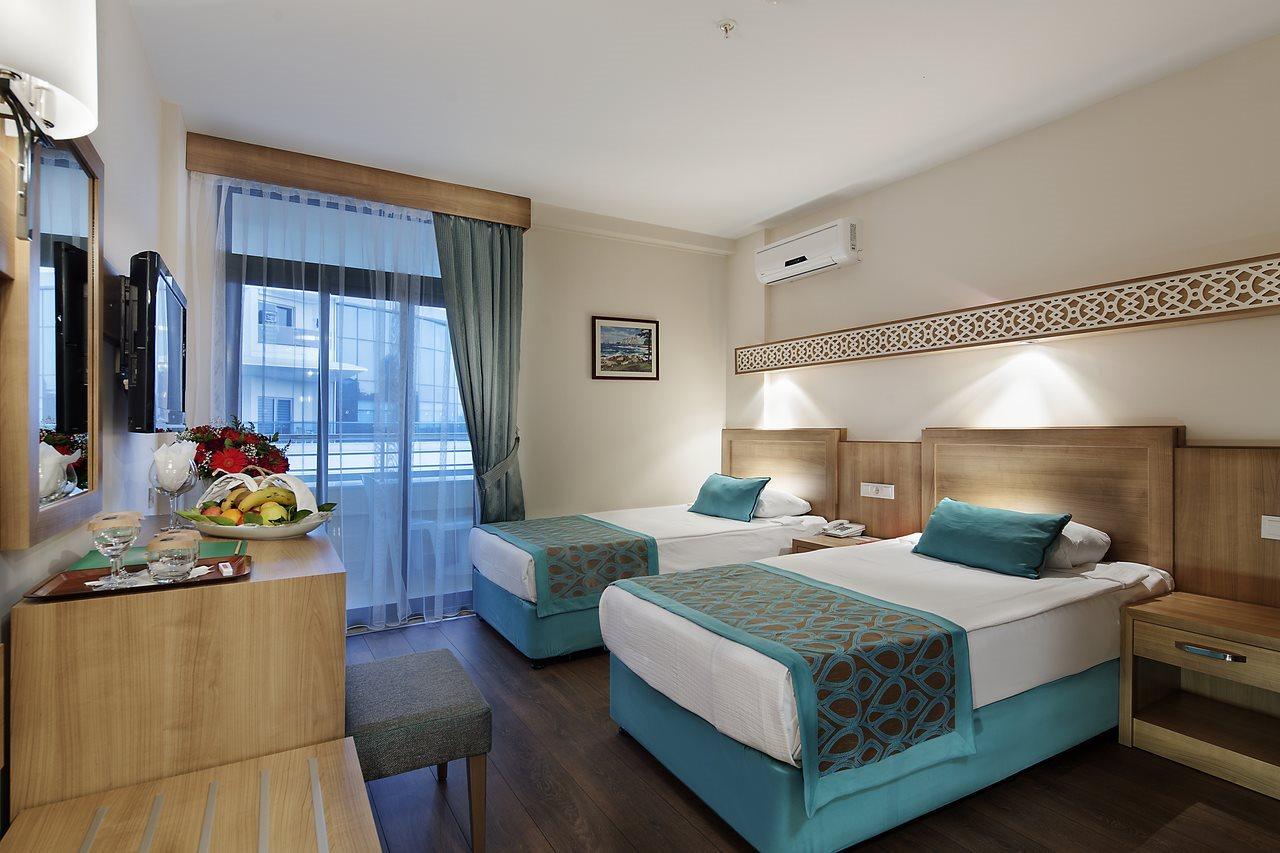 Meryan Hotel 오쿠르칼라르 외부 사진