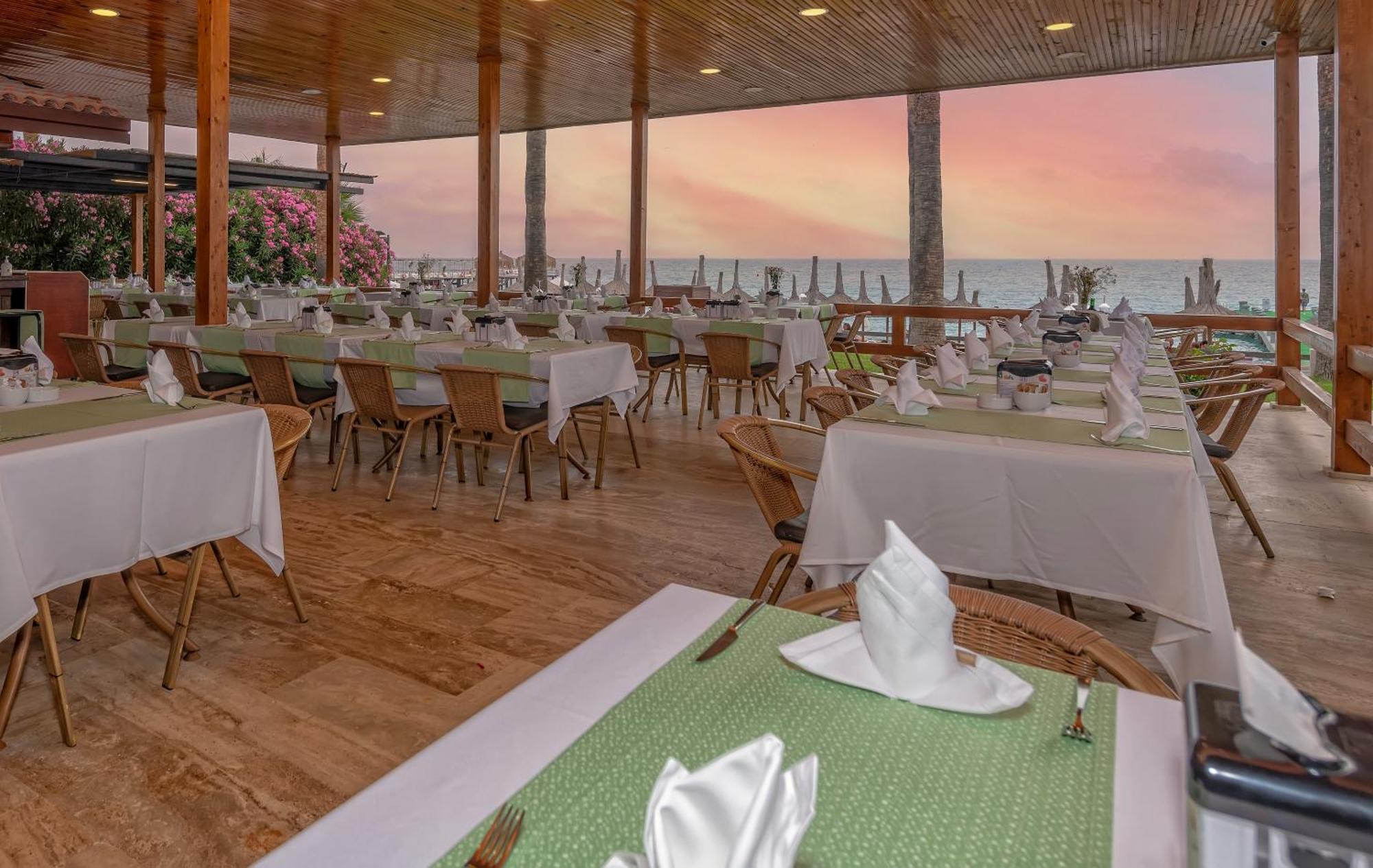 Meryan Hotel 오쿠르칼라르 외부 사진