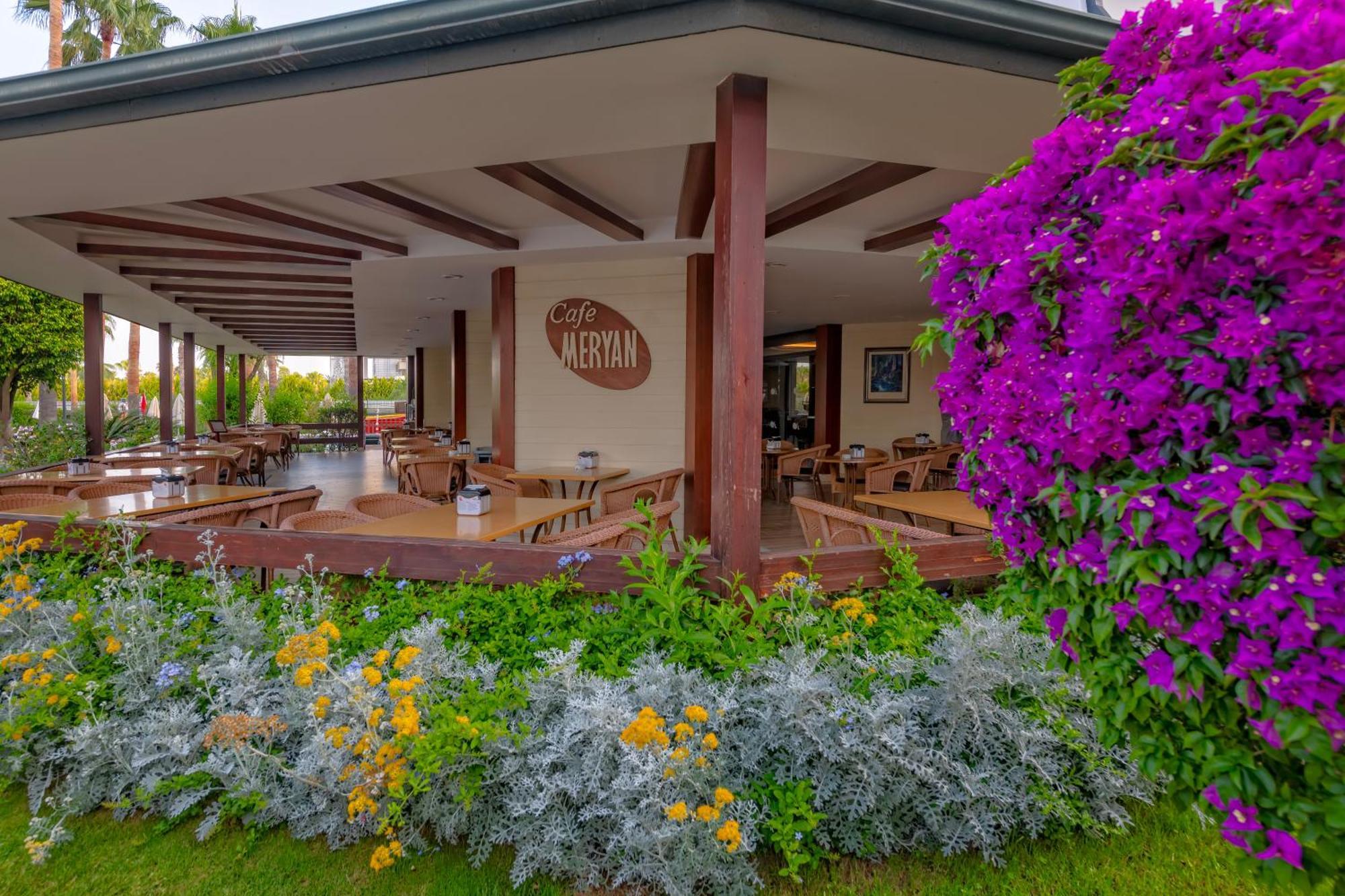 Meryan Hotel 오쿠르칼라르 외부 사진