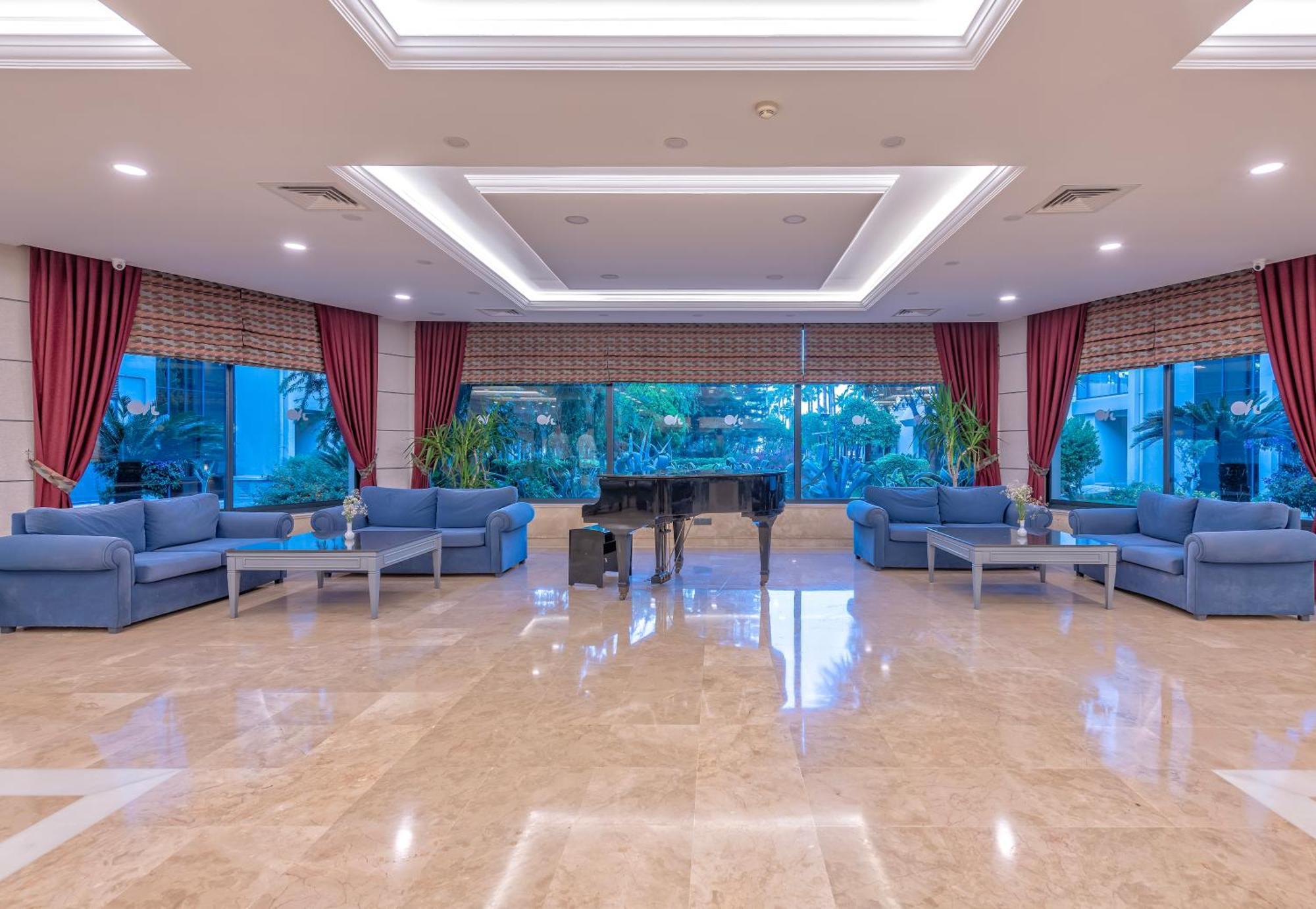 Meryan Hotel 오쿠르칼라르 외부 사진