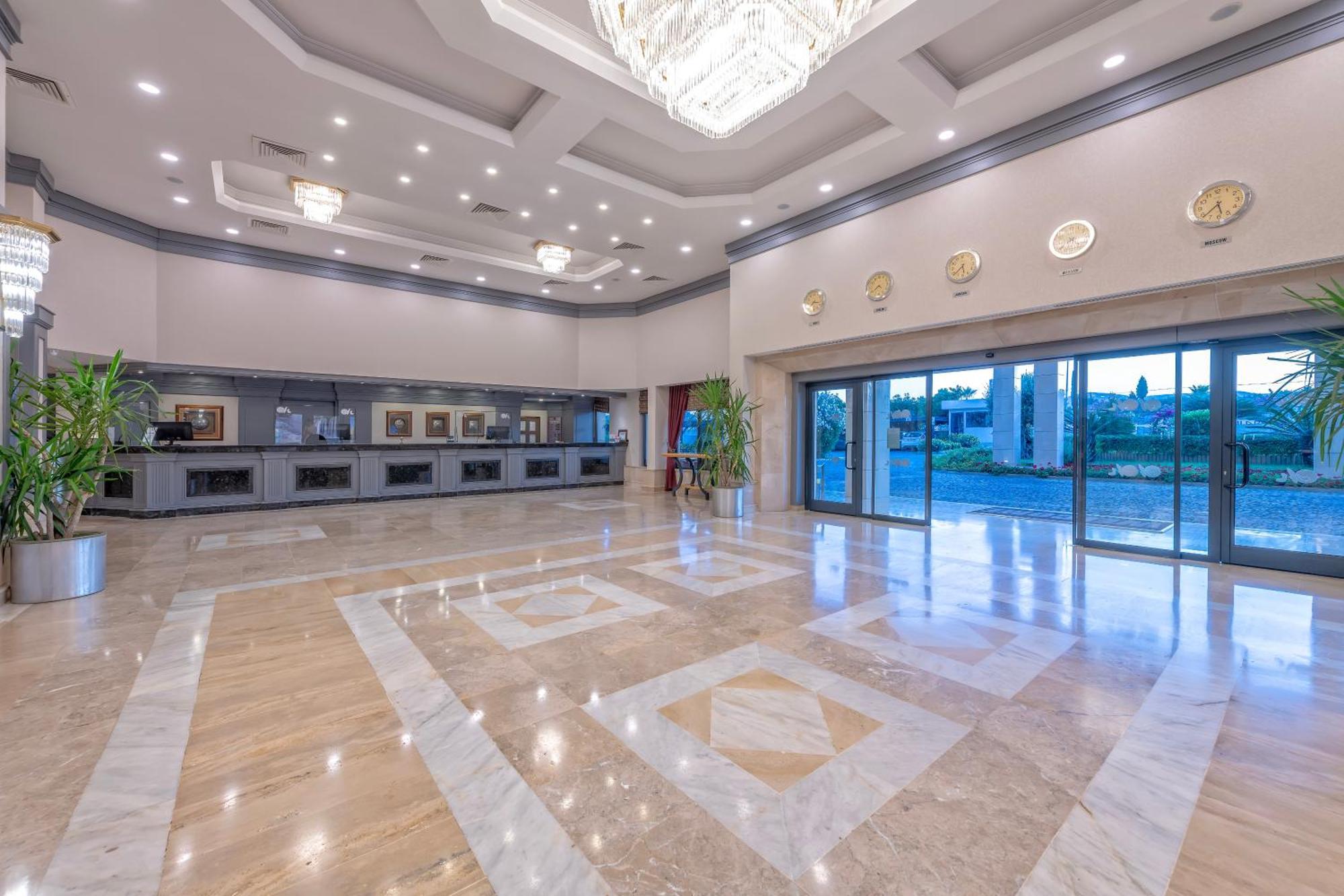 Meryan Hotel 오쿠르칼라르 외부 사진