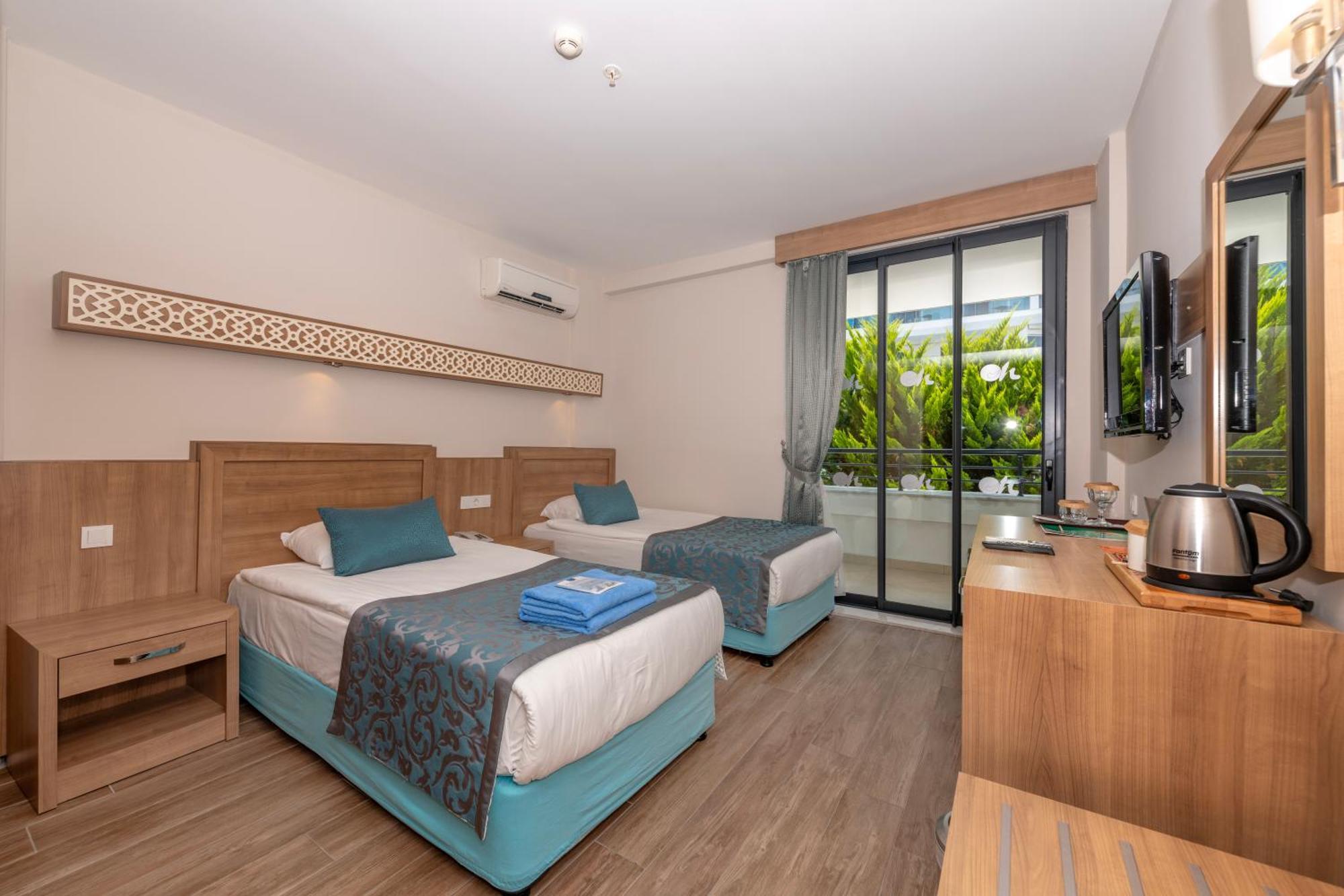 Meryan Hotel 오쿠르칼라르 외부 사진